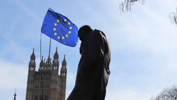 EU Warns Of Security Risks Amid 8% Rise In Russian Visas