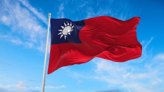 Taiwan Exports Surge 51.7%